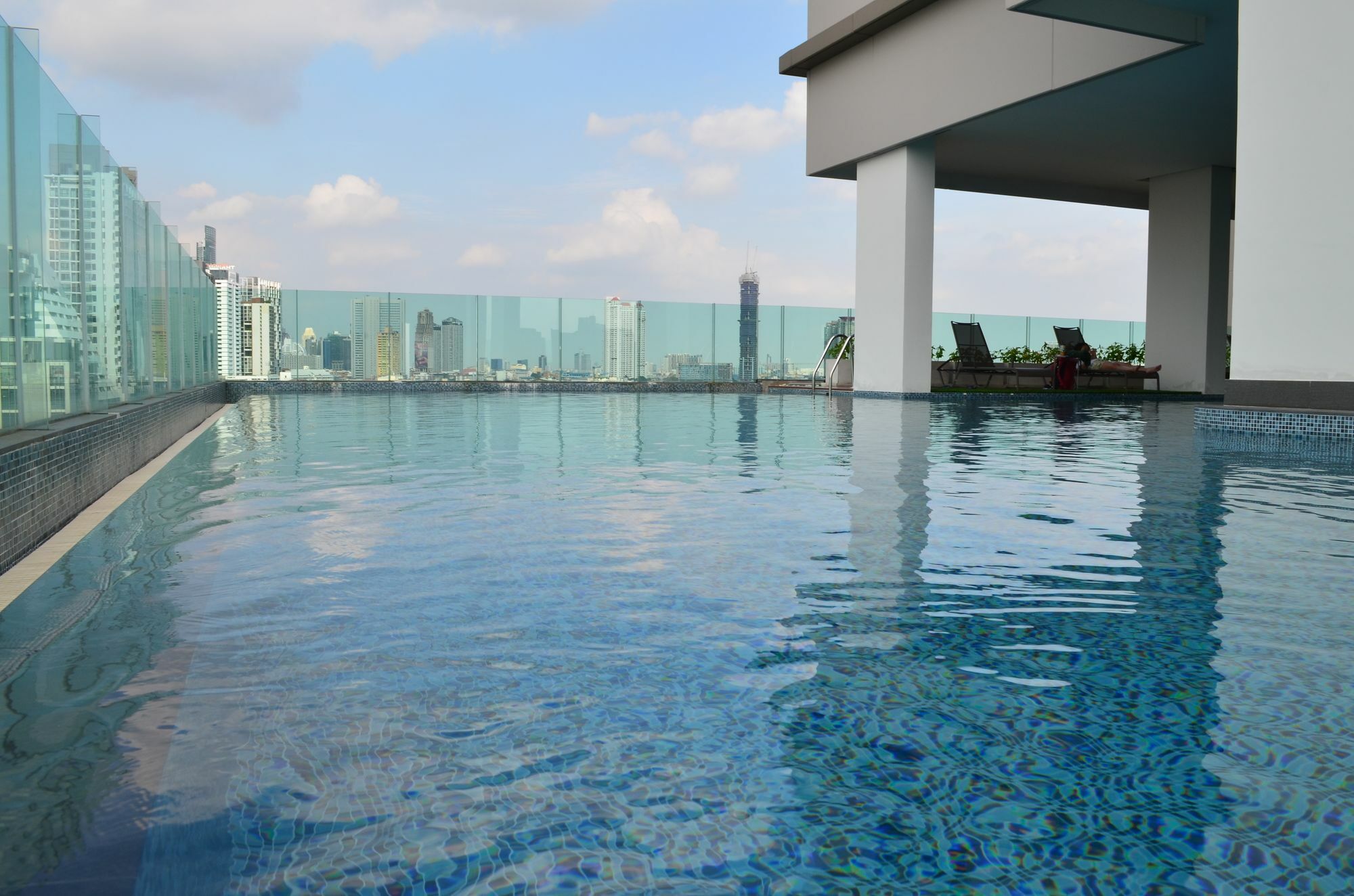 Wooden Suites Bangkok Zewnętrze zdjęcie